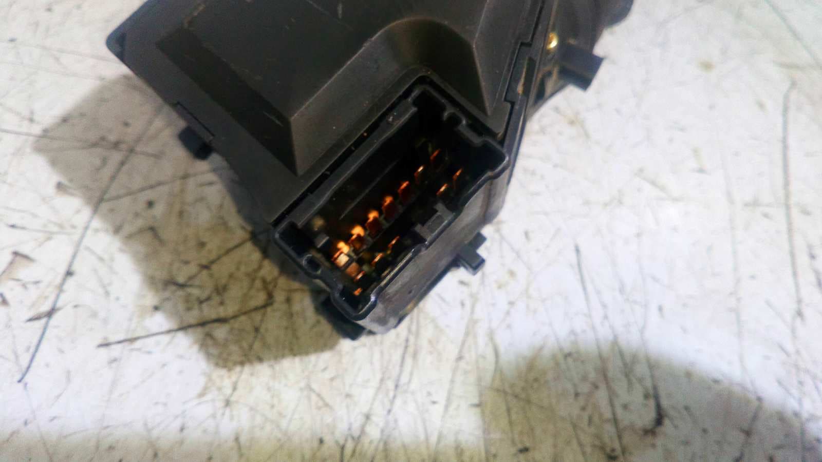 Recambio de MANDO LIMPIA para NISSAN TERRANO/TERRANO.II (R20) 2.7 Turbodiesel TD27 referencia OEM IAM 25260   - BLANCO 2