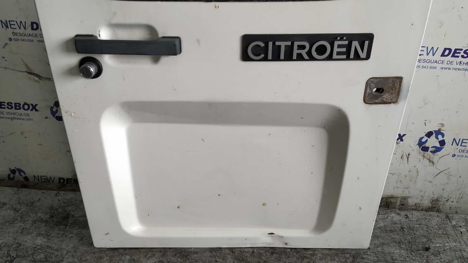 Recambio de PUERTA TRASERA DERECHA para CITROEN C15 1.8 Diesel (161) WJX referencia OEM IAM    - BLANCO 2
