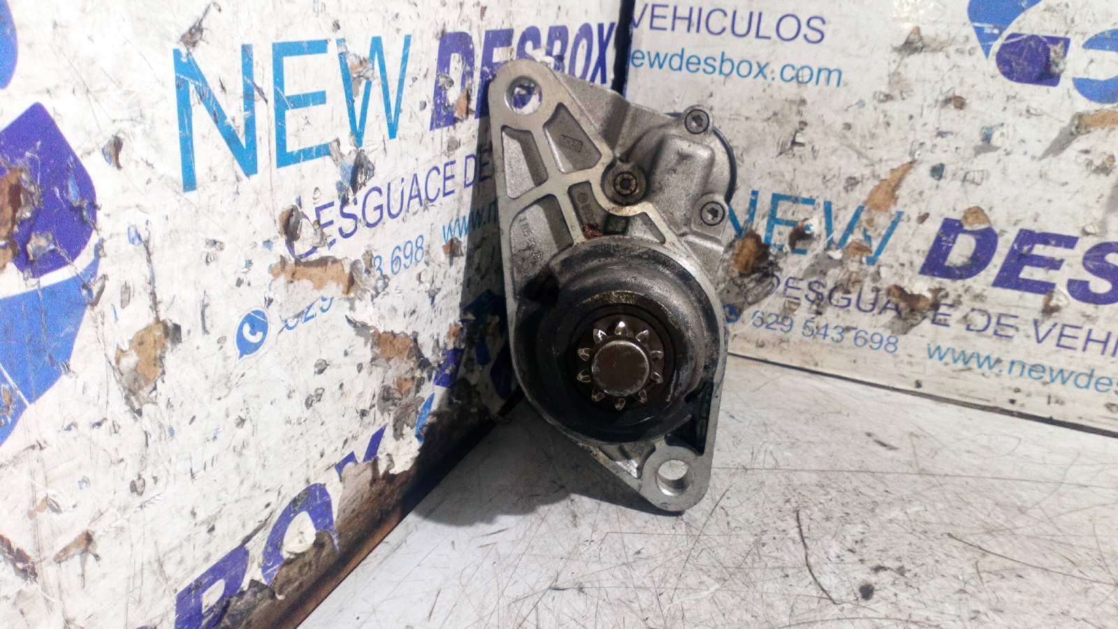 Recambio de MOTOR ARRANQUE para VOLKSWAGEN POLO (9N1) 1.4 16V BBY referencia OEM IAM 0001120400   - AZUL 6