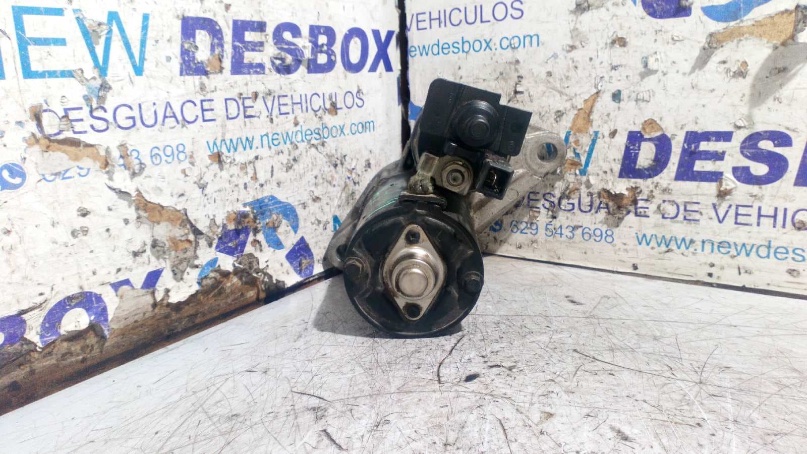 Recambio de MOTOR ARRANQUE para VOLKSWAGEN POLO (9N1) 1.4 16V BBY referencia OEM IAM 0001120400   - AZUL 2