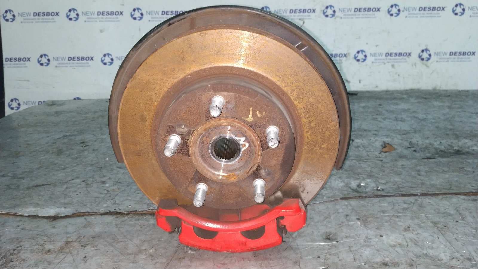 Recambio de MANGUETA DELANTERA DERECHA para SSANGYONG REXTON D27DT referencia OEM IAM    - NEGRO 3
