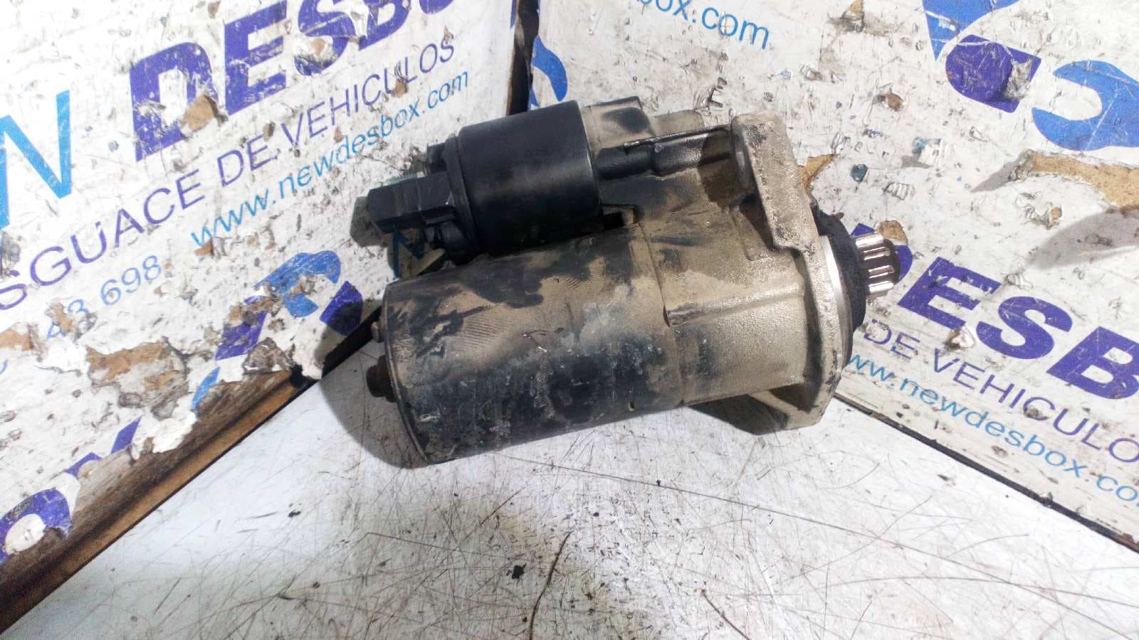 Recambio de MOTOR ARRANQUE para VOLKSWAGEN BORA BERLINA (1J2) 1.6 16V AZD referencia OEM IAM 020911023F   - AZUL 4
