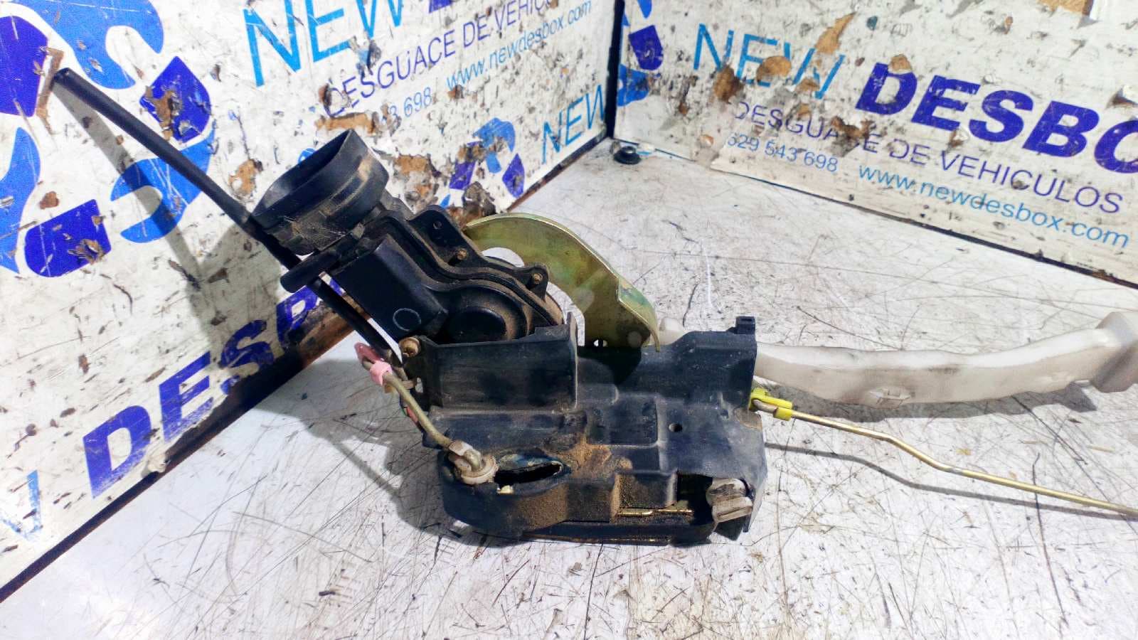 Recambio de CERRADURA PUERTA DELANTERA IZQUIERDA para TOYOTA LAND CRUISER (J9) 3.0 Turbodiesel 1KZTE referencia OEM IAM    - VERDE 2