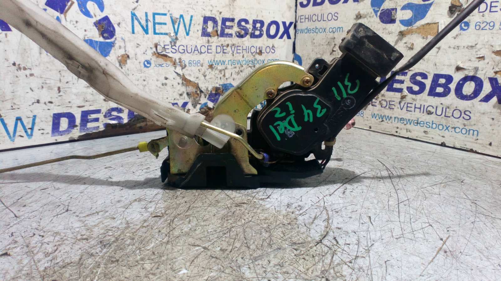 Recambio de CERRADURA PUERTA DELANTERA IZQUIERDA para TOYOTA LAND CRUISER (J9) 3.0 Turbodiesel 1KZTE referencia OEM IAM    - VERDE 4