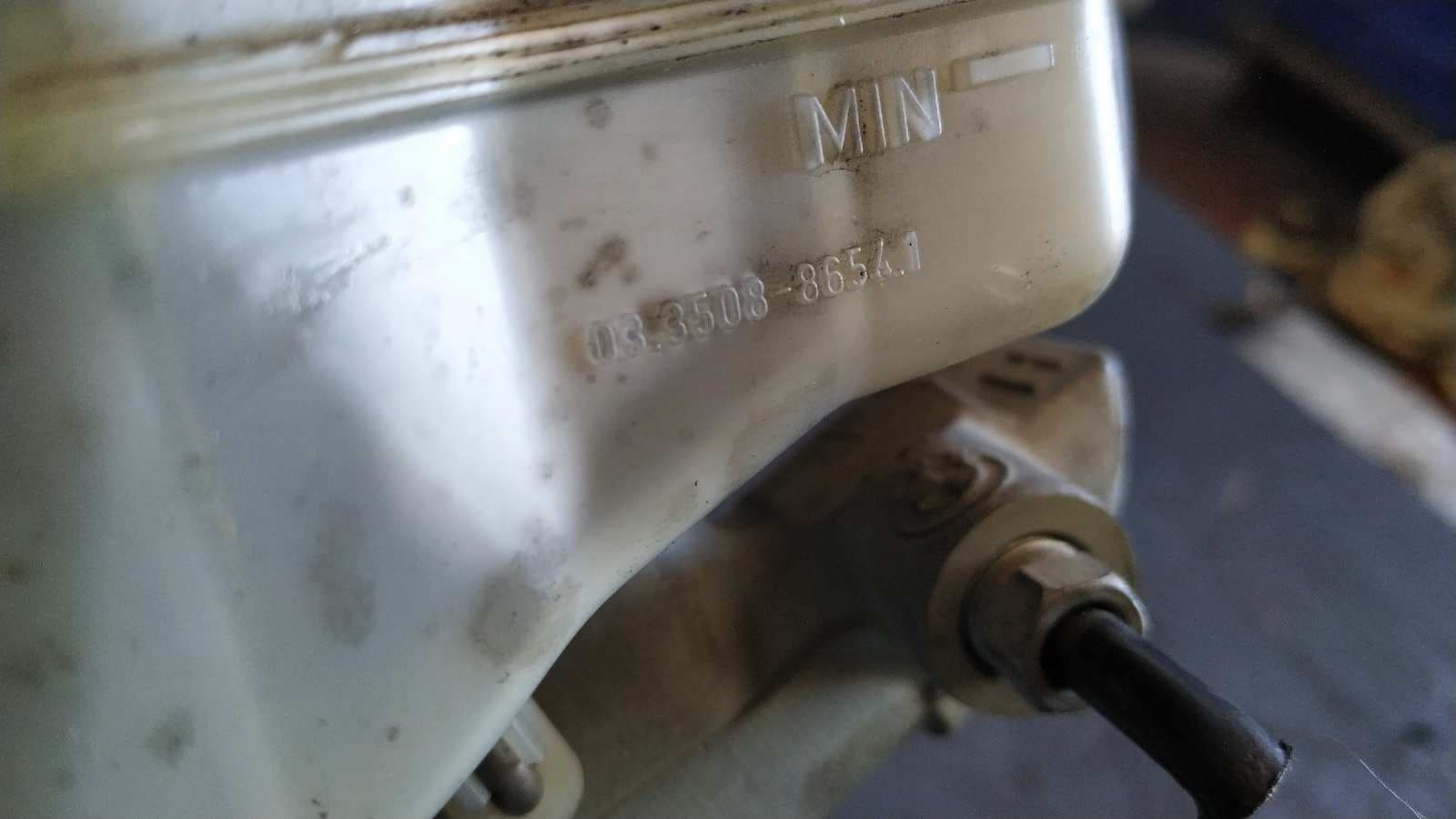 Recambio de BOMBA FRENO para BMW SERIE 1 BERLINA (E81/E87) 2.0 16V Diesel CAT M47N204D4 referencia OEM IAM 03350886541   - GRIS 2