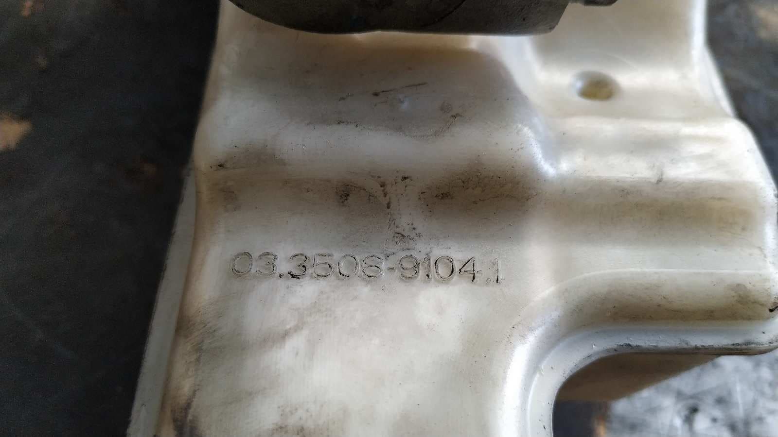 Recambio de BOMBA FRENO para FORD FOCUS BERLINA (CAP) Ghia G8DA referencia OEM IAM 03350891031   - ROJO 4