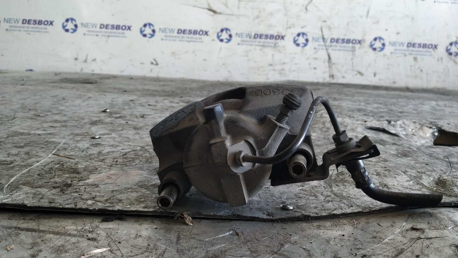 Recambio de PINZA DE FRENO DELANTERA DERECHA para RENAULT LAGUNA II GRANDTOUR (KG0) 1.9 dCi Diesel F9Q C7 referencia OEM IAM FN357   - DORADO 4