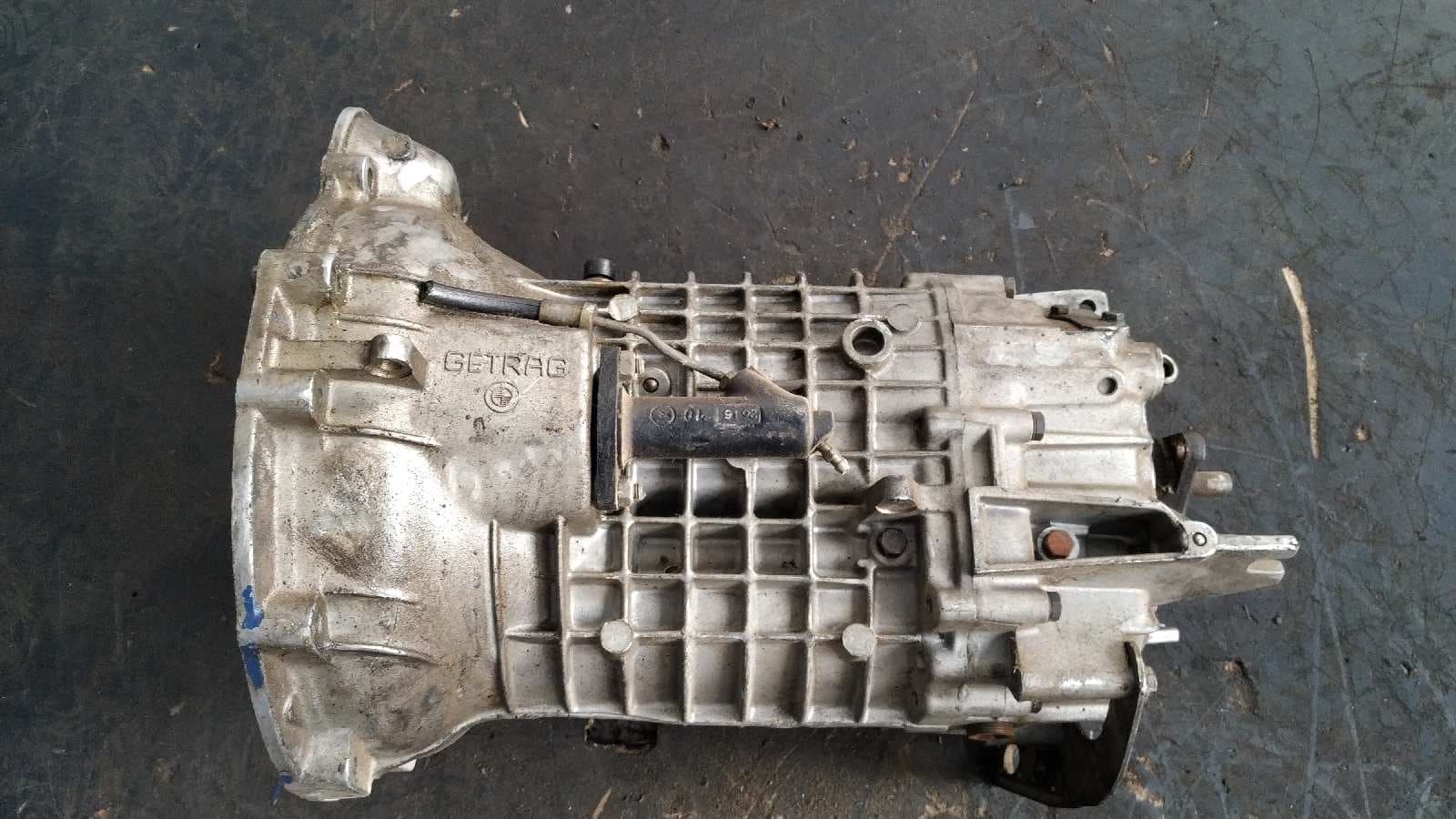 Recambio de CAJA CAMBIOS para BMW SERIE 3 BERLINA (E30) M10B18 referencia OEM IAM 2400036610 6