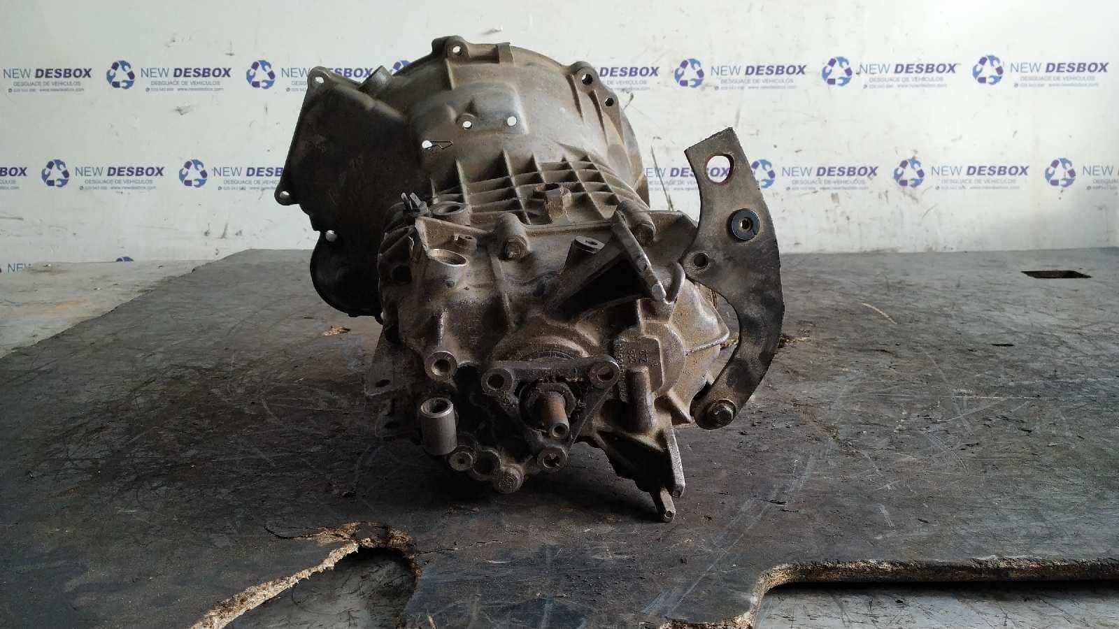 Recambio de CAJA CAMBIOS para BMW SERIE 3 BERLINA (E30) M10B18 referencia OEM IAM 2400036610 4