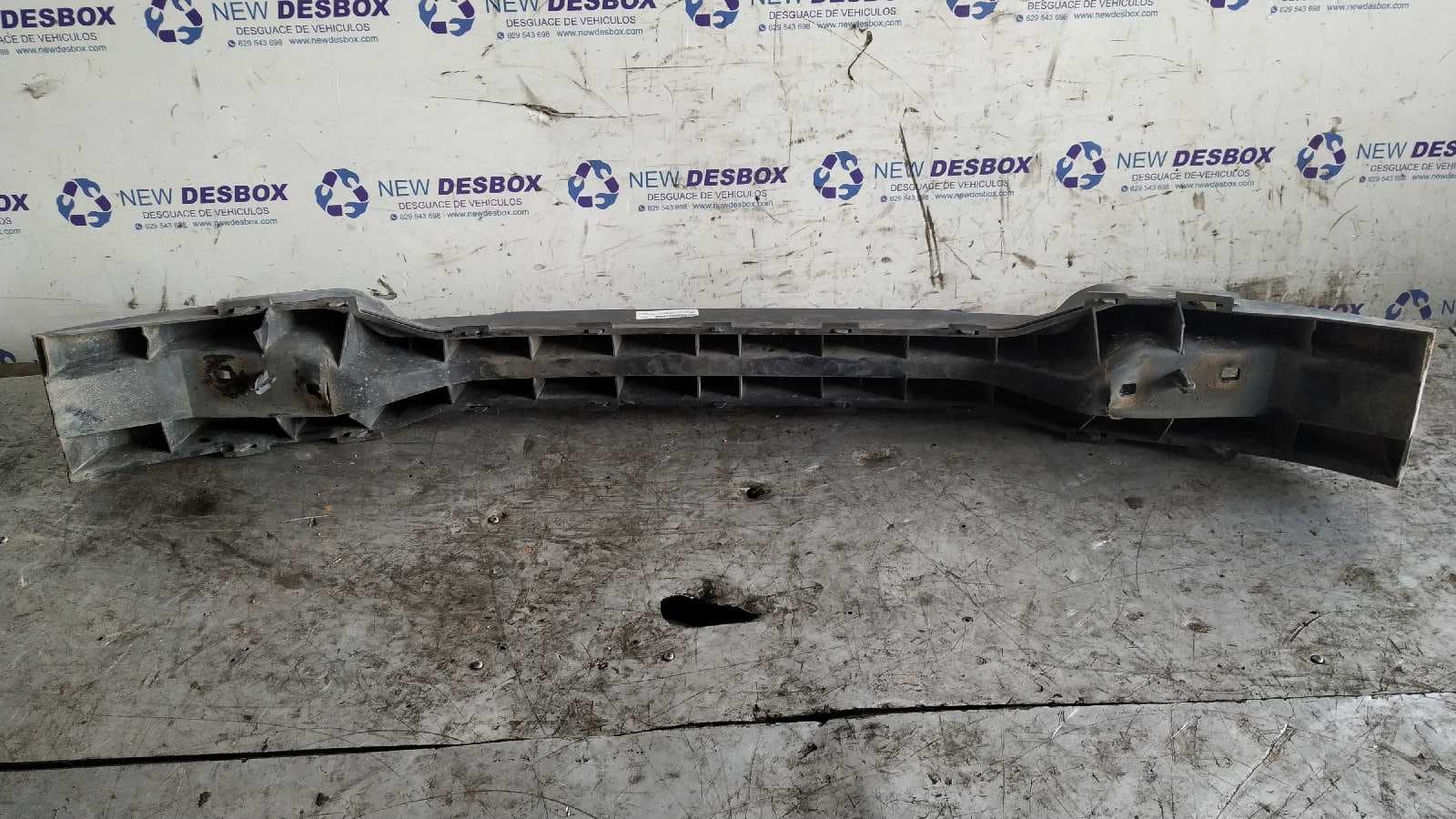 Recambio de REFUERZO PARAGOLPES DELANTERO para PEUGEOT PARTNER (S2) Combiespace Pack CD RHYDW10TD referencia OEM IAM 9643814880   - BLANCO 3