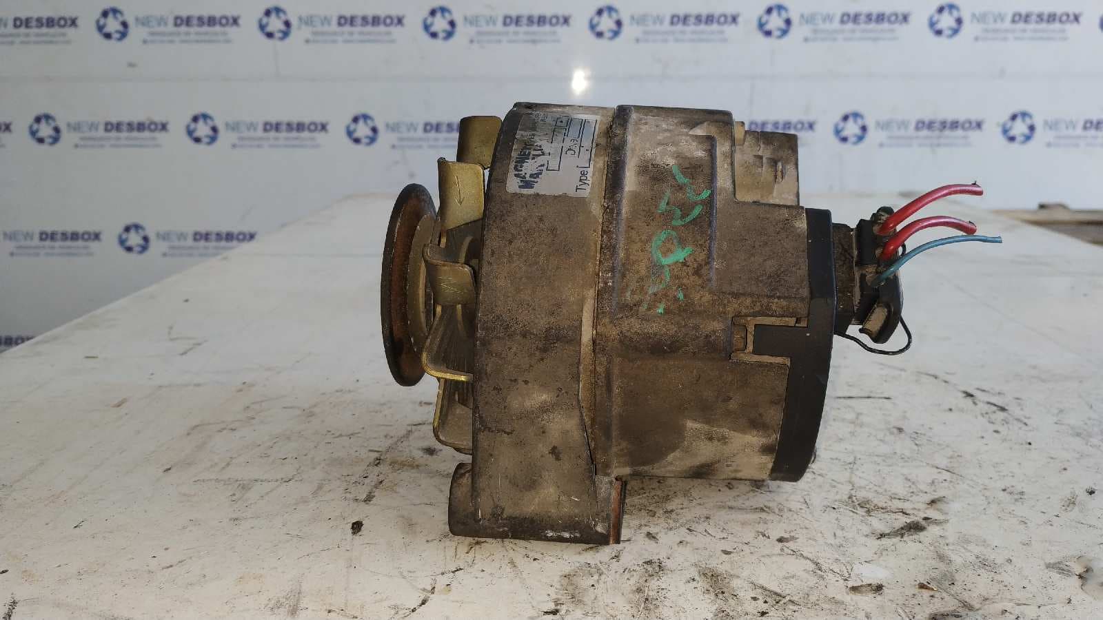 Recambio de ALTERNADOR para MERCEDES-BENZ MB SERIE:100 D CAJA ABIERTA (W631) Base   (BM 631.340 / 349) 616963 referencia OEM IAM 616963   - BLANCO 2
