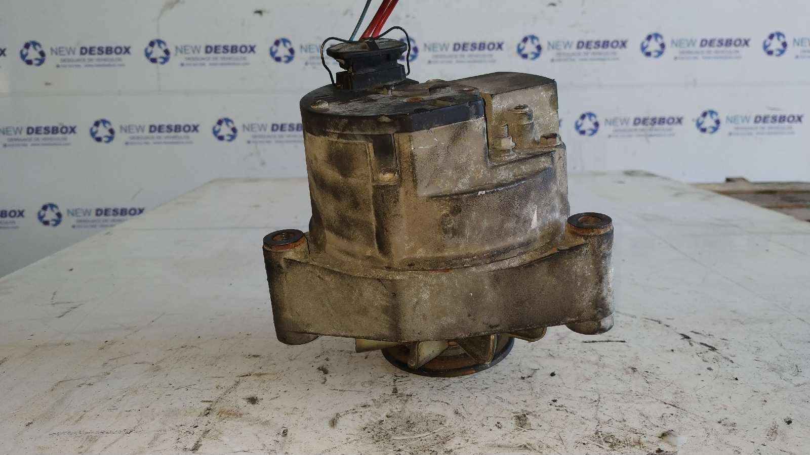 Recambio de ALTERNADOR para MERCEDES-BENZ MB SERIE:100 D CAJA ABIERTA (W631) Base   (BM 631.340 / 349) 616963 referencia OEM IAM 616963   - BLANCO 5