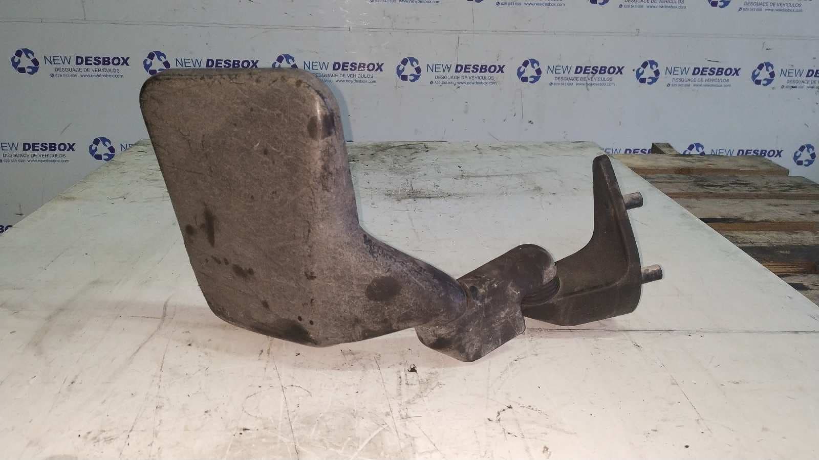 Recambio de RETROVISOR DERECHO para NISSAN TRADE 3.0 Diesel A428       referencia OEM IAM    - BLANCO 3