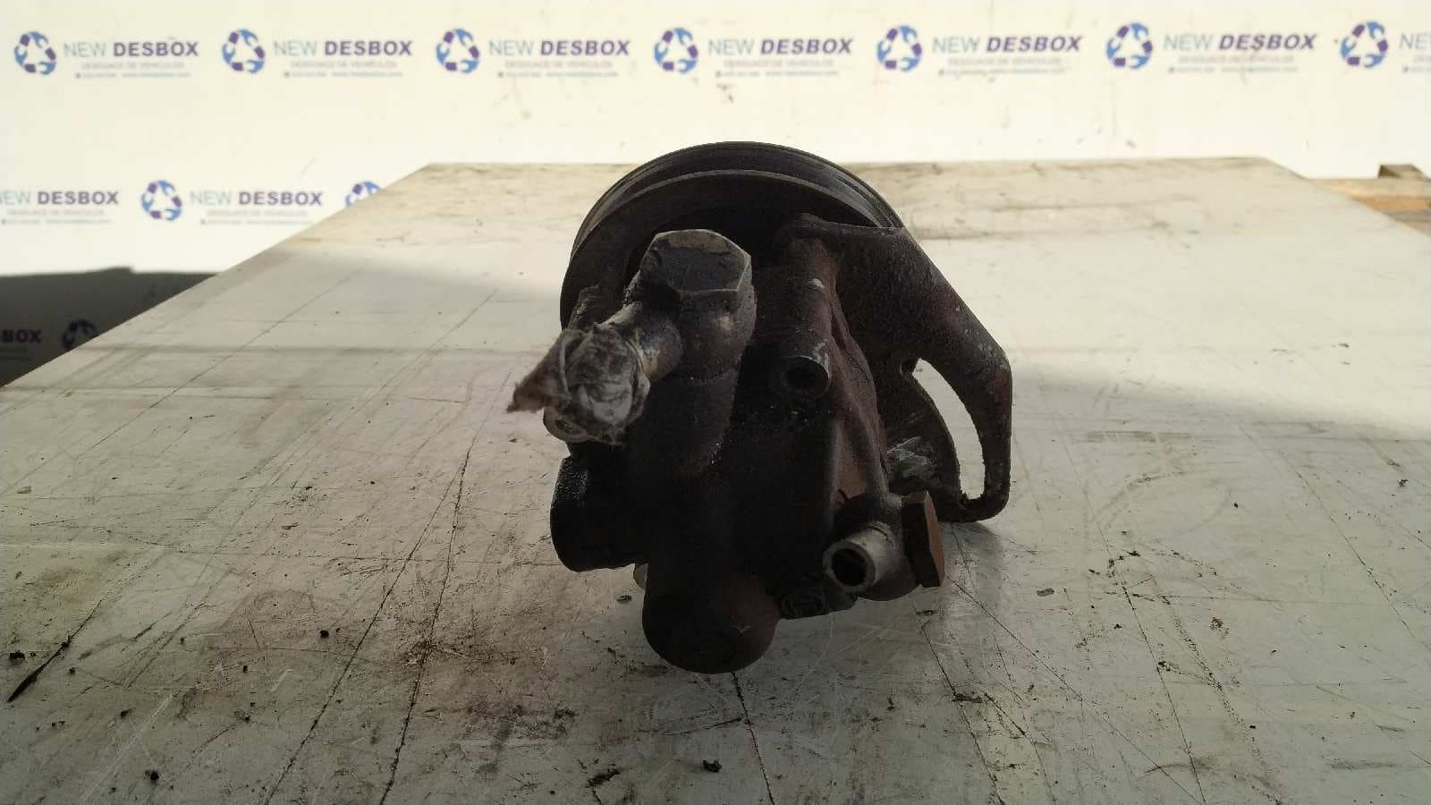 Recambio de BOMBA DIRECCION para NISSAN TRADE 3.0 Diesel A428       referencia OEM IAM 7681955174   - BLANCO 4