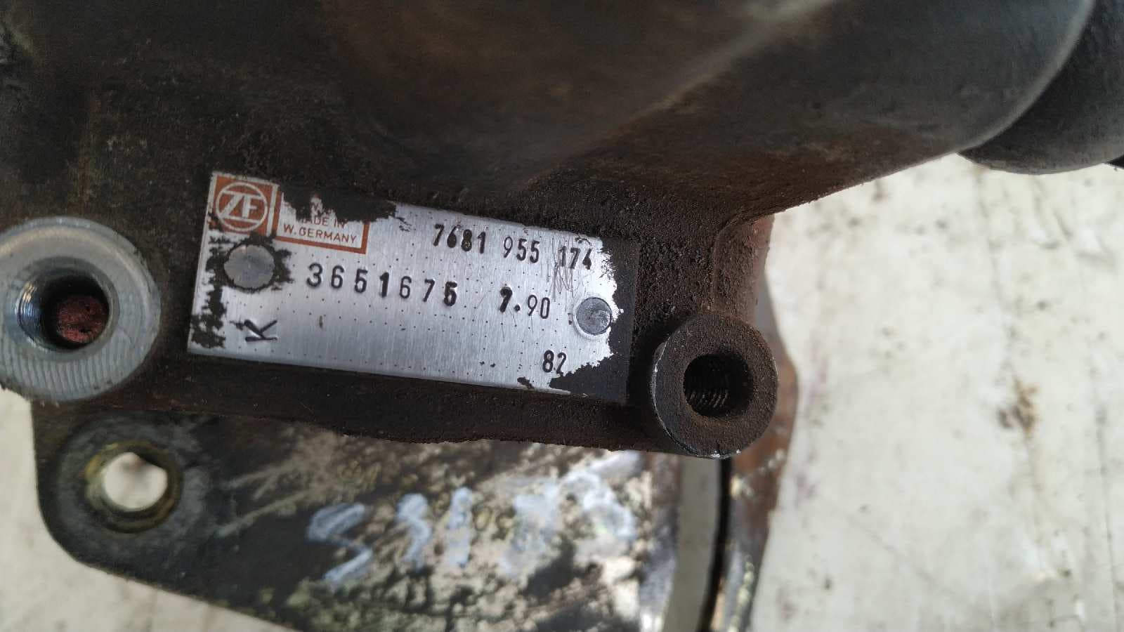 Recambio de BOMBA DIRECCION para NISSAN TRADE 3.0 Diesel A428       referencia OEM IAM 7681955174   - BLANCO 5