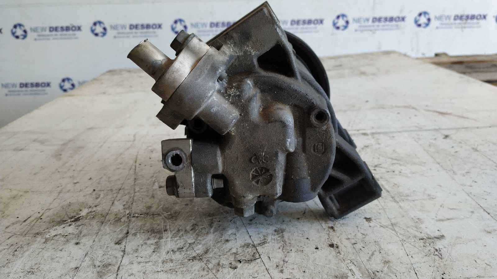 Recambio de COMPRESOR AIRE ACONDICIONADO para NISSAN PRIMERA BERLINA (P12) 1.6 CAT QG16       referencia OEM IAM 926009F501   - GRIS 6