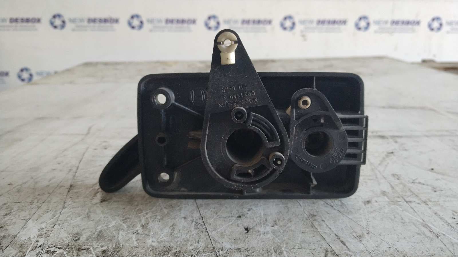 Recambio de MANETA INTERIOR TRASERA DERECHA para OPEL MOVANO 2.5 Diesel (S8U-772 / L93) S8UW7 referencia OEM IAM 7700352 2