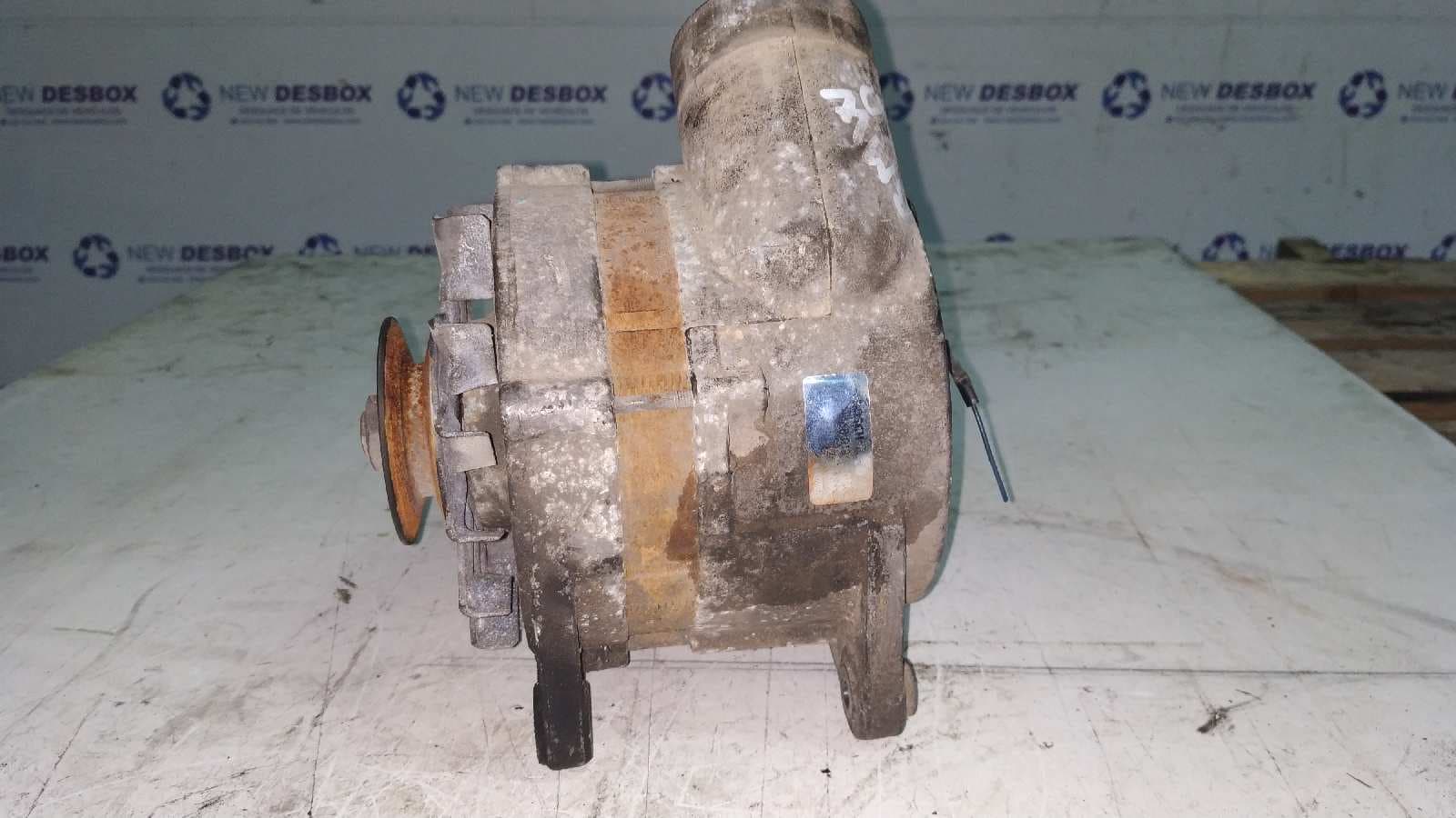 Recambio de ALTERNADOR para BMW SERIE 7 (E32) M30B30 referencia OEM IAM 0120468013 3