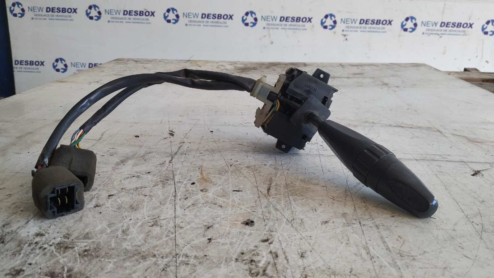 Recambio de MANDO INTERMITENTES para SSANGYONG MUSSO 2.3 Turbodiesel CAT referencia OEM IAM 66231A   - GRIS 6