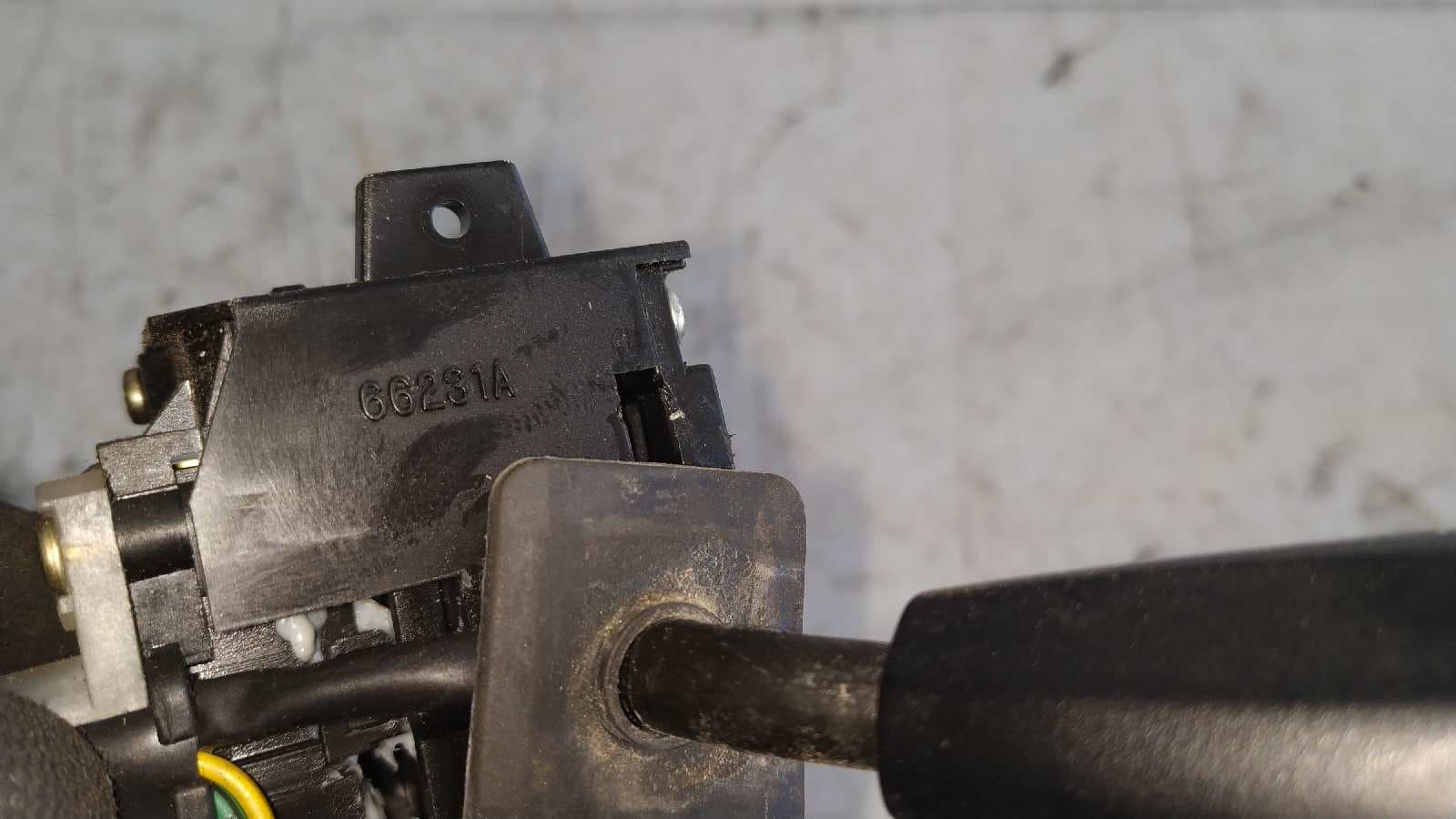Recambio de MANDO INTERMITENTES para SSANGYONG MUSSO 2.3 Turbodiesel CAT referencia OEM IAM 66231A   - GRIS 3