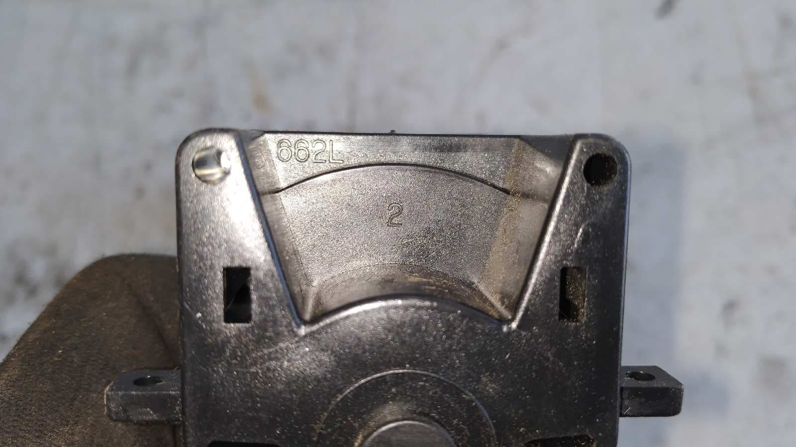 Recambio de MANDO LIMPIA para SSANGYONG MUSSO 2.3 Turbodiesel CAT referencia OEM IAM 662L   - GRIS 6