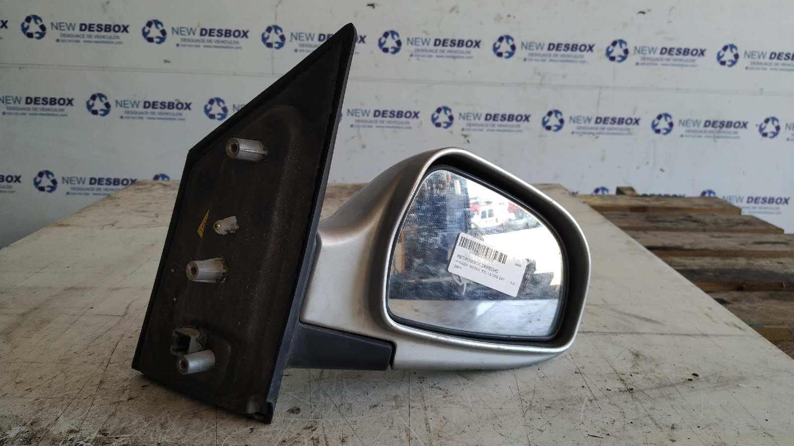 Recambio de RETROVISOR DERECHO para HYUNDAI MATRIX (FC) 1.5 CRDi CAT D4FA referencia OEM IAM 012172   - GRIS
