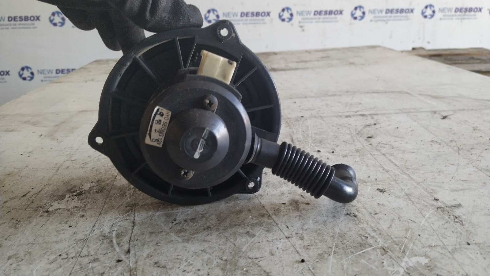 Recambio de MOTOR CALEFACCION para HYUNDAI ATOS (MX) G4HC referencia OEM IAM 8E28 4