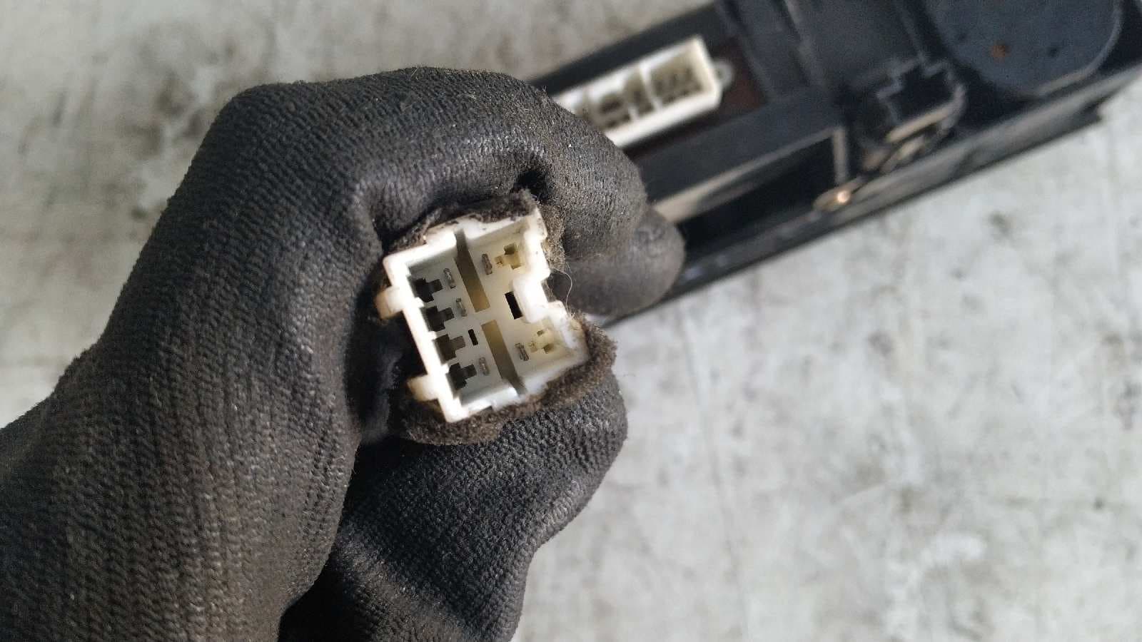 Recambio de MANDO CALEFACCION / AIRE ACONDICIONADO para SSANGYONG FAMILY 2.5 referencia OEM IAM 30005973 6