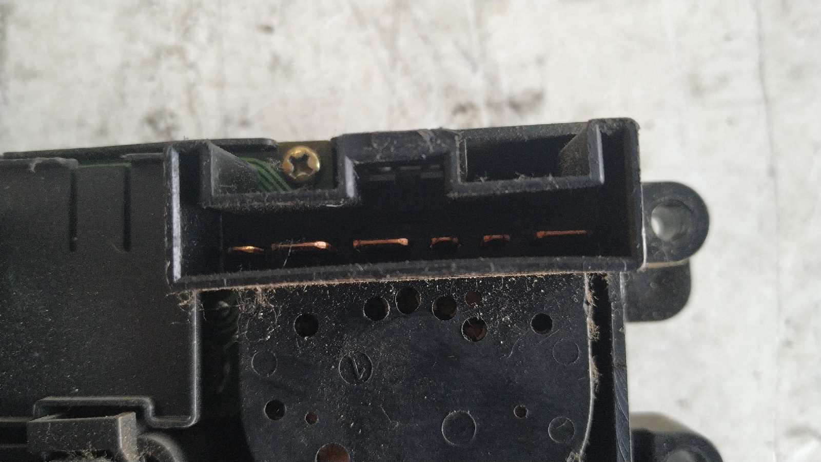 Recambio de MANDO CALEFACCION / AIRE ACONDICIONADO para SSANGYONG FAMILY 2.5 referencia OEM IAM 30005973 8