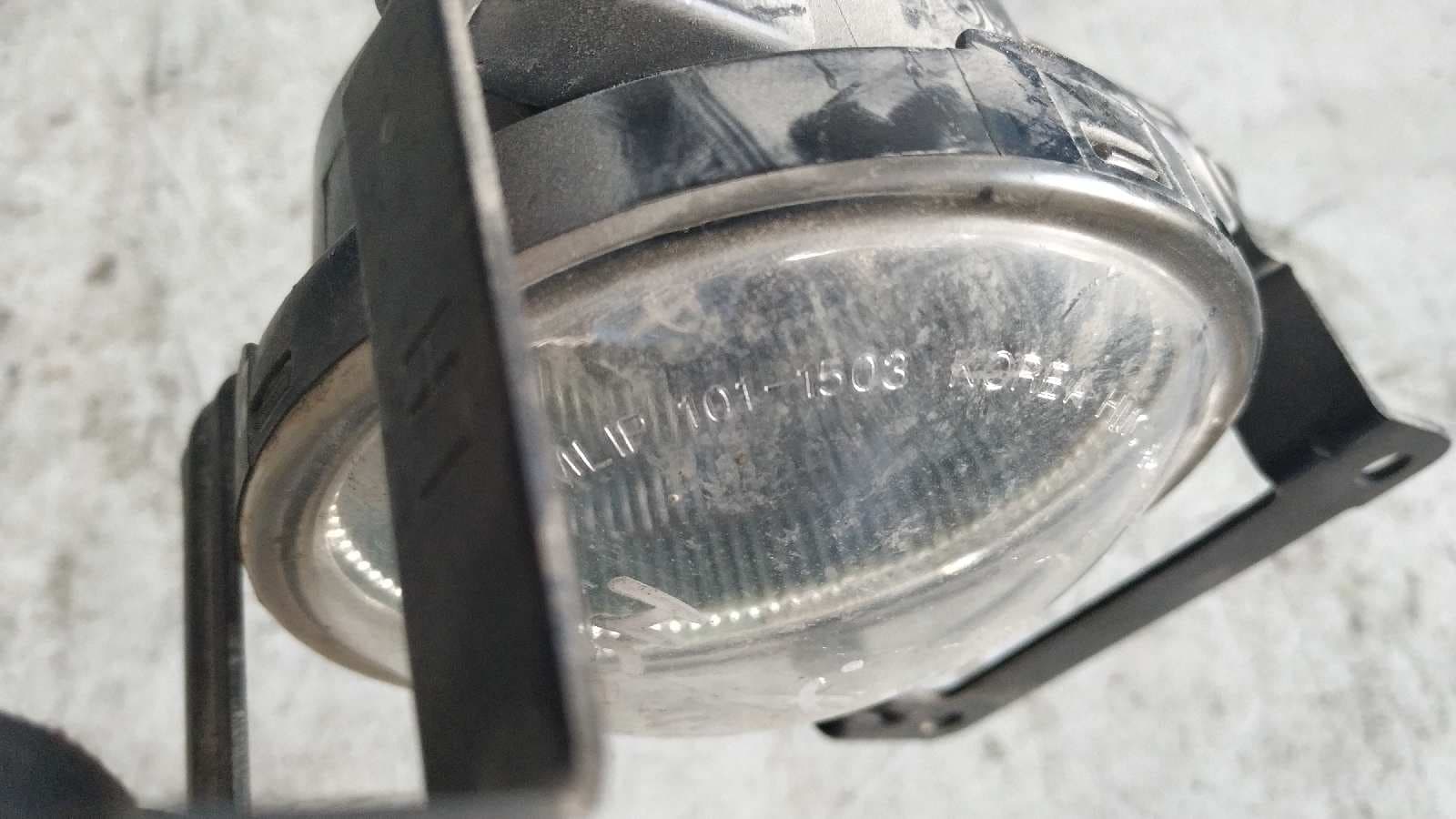 Recambio de FARO ANTINIEBLA IZQUIERDO para HYUNDAI TUCSON (JM) referencia OEM IAM 1011503 3