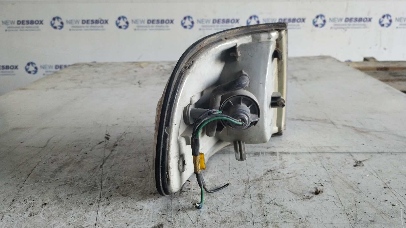 Recambio de PILOTO DELANTERO IZQUIERDO para HYUNDAI H 100 referencia OEM IAM 92301438 3