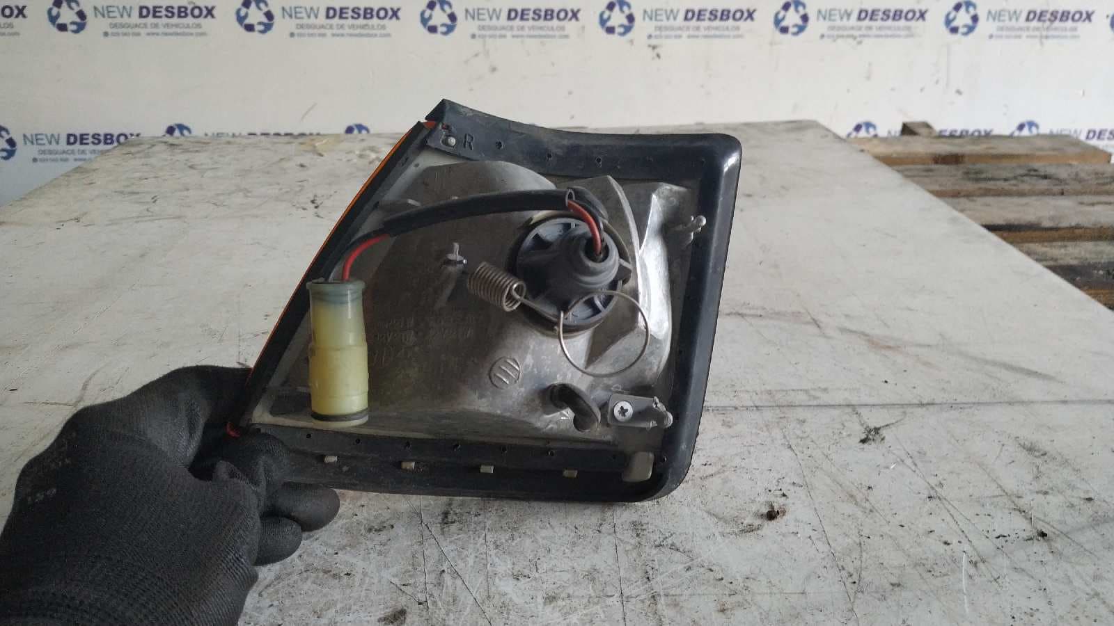 Recambio de PILOTO DELANTERO DERECHO para HYUNDAI S-COUPE (SL) referencia OEM IAM 921222 3