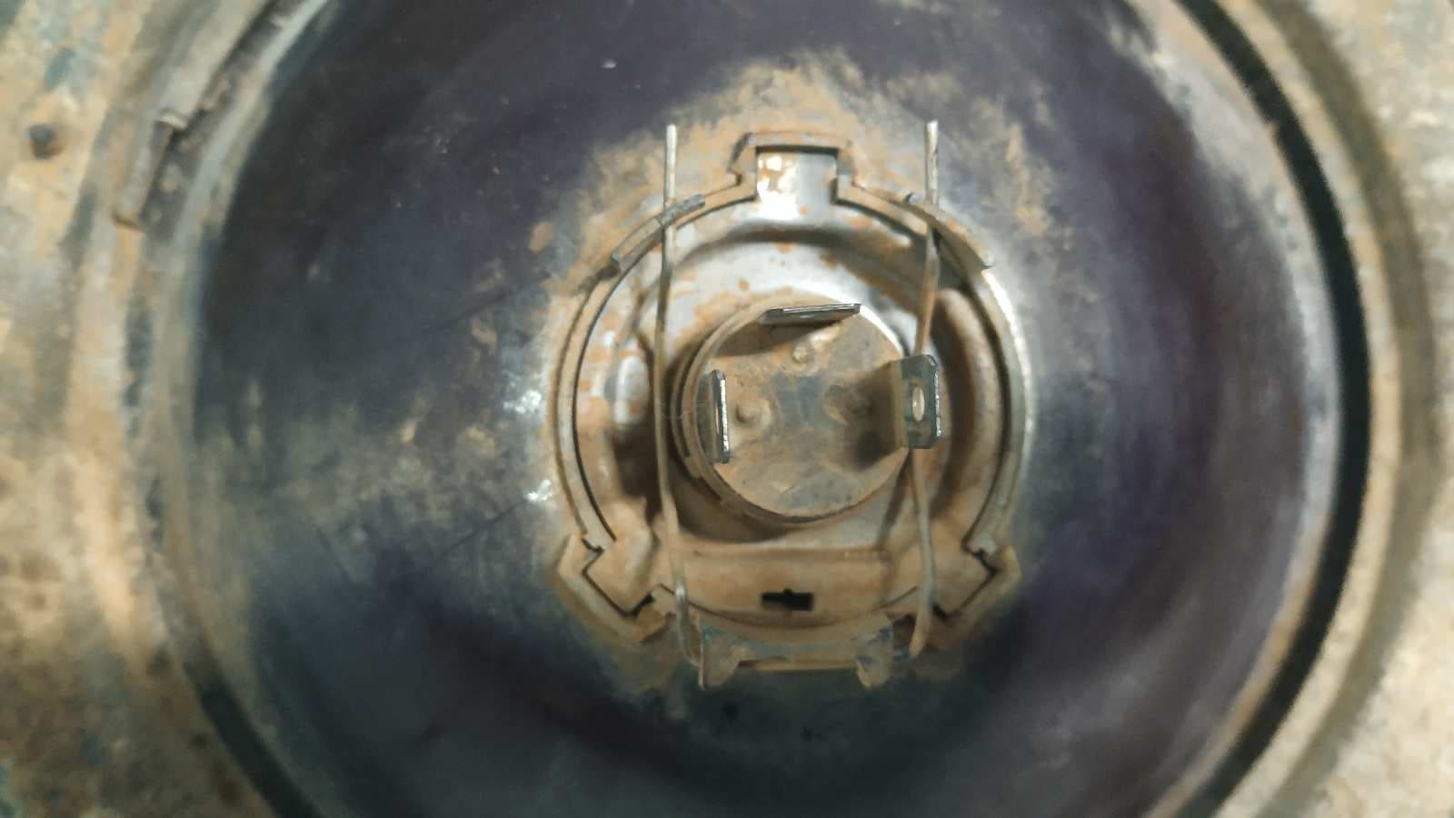 Recambio de FARO IZQUIERDO para LAND ROVER RANGE ROVER referencia OEM IAM 4