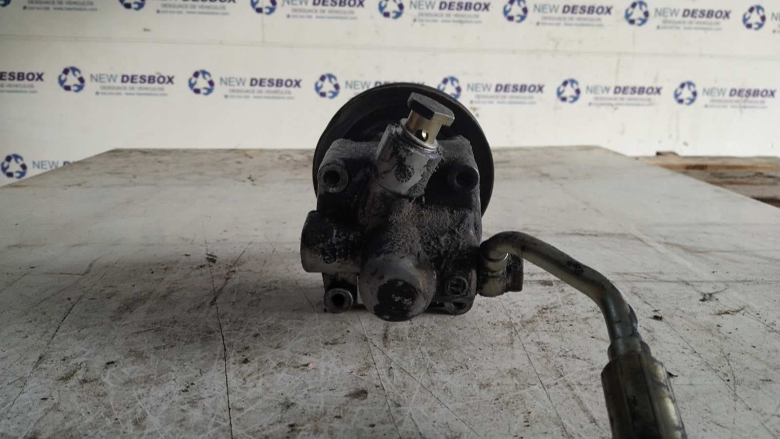 Recambio de BOMBA DIRECCION para BMW SERIE 7 (E32) M30B35 referencia OEM IAM 7682955102 6