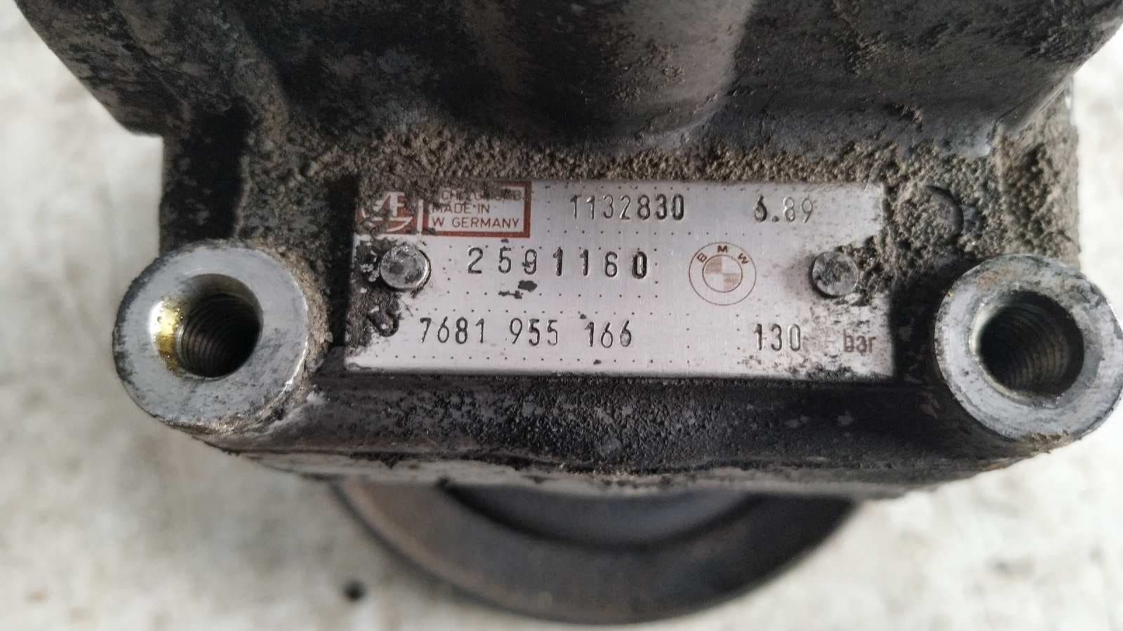 Recambio de BOMBA DIRECCION para BMW SERIE 7 (E32) M30B30 referencia OEM IAM 7681955166 5
