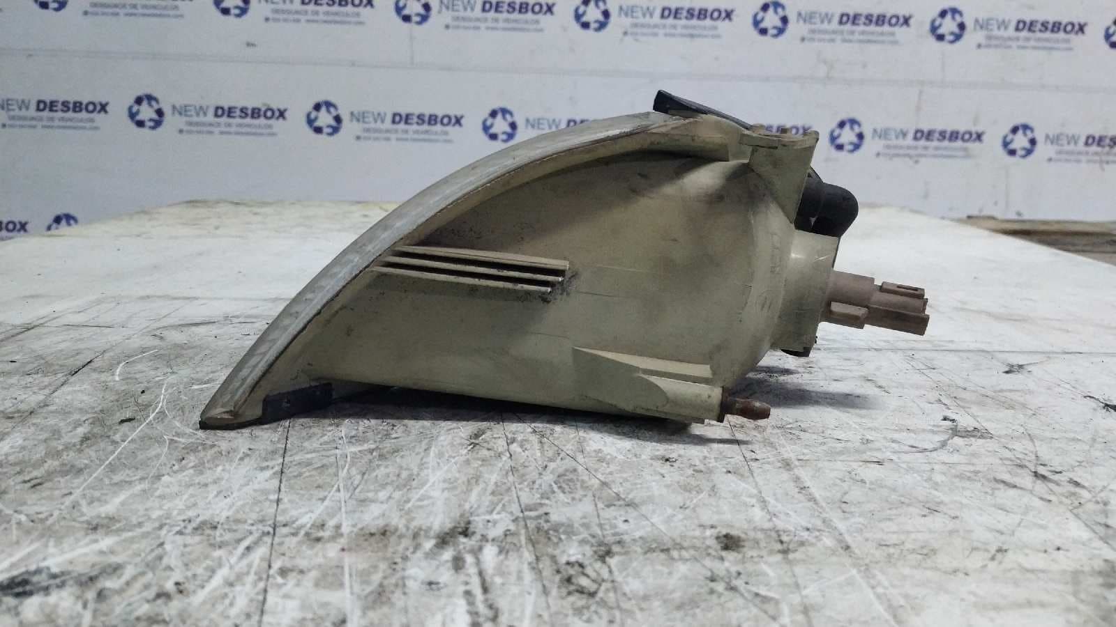 Recambio de PILOTO DELANTERO DERECHO para HYUNDAI LANTRA BERLINA (RD) 1.6 GL G4GR referencia OEM IAM 0121KS   - BLANCO 3