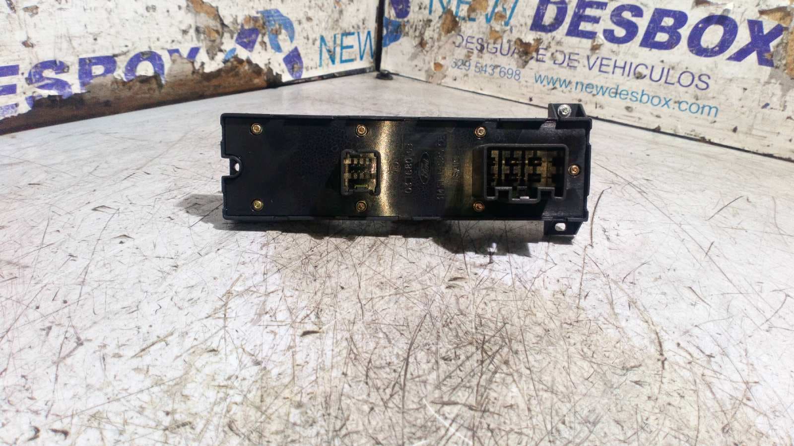 Recambio de MANDO ELEVALUNAS DELANTERO IZQUIERDO para FIAT DOBLO (119) 223A6000 referencia OEM IAM 3M5T14529CE   - BLANCO 3