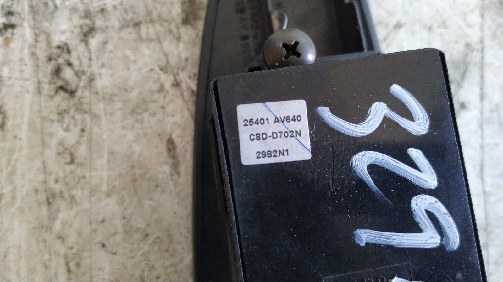Recambio de MANDO ELEVALUNAS DELANTERO IZQUIERDO para NISSAN PRIMERA BERLINA (P12) 1.6 CAT QG16       referencia OEM IAM 25401AV640   - GRIS 2