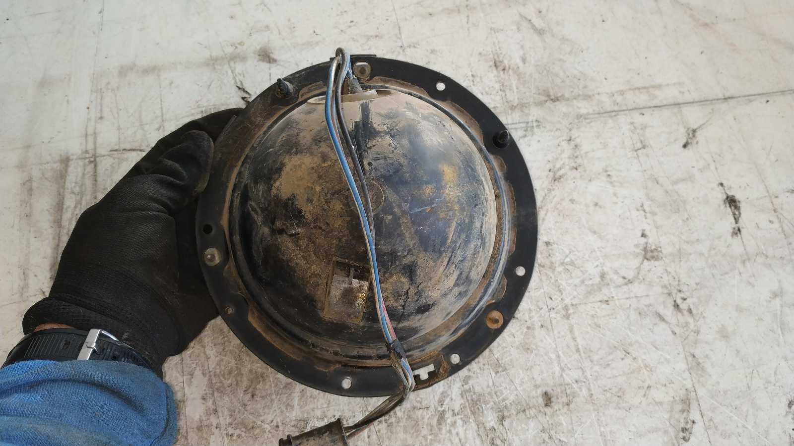 Recambio de FARO IZQUIERDO para LAND ROVER RANGE ROVER 2.5 Turbodiesel 244DT referencia OEM IAM UFG5088   - GRIS 2