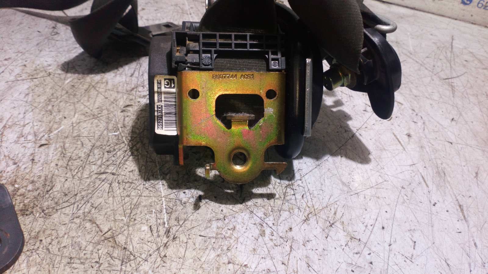 Recambio de CINTURON DELANTERO IZQUIERDO para PEUGEOT 307 BREAK / SW (S1) referencia OEM IAM 96527697XX 3