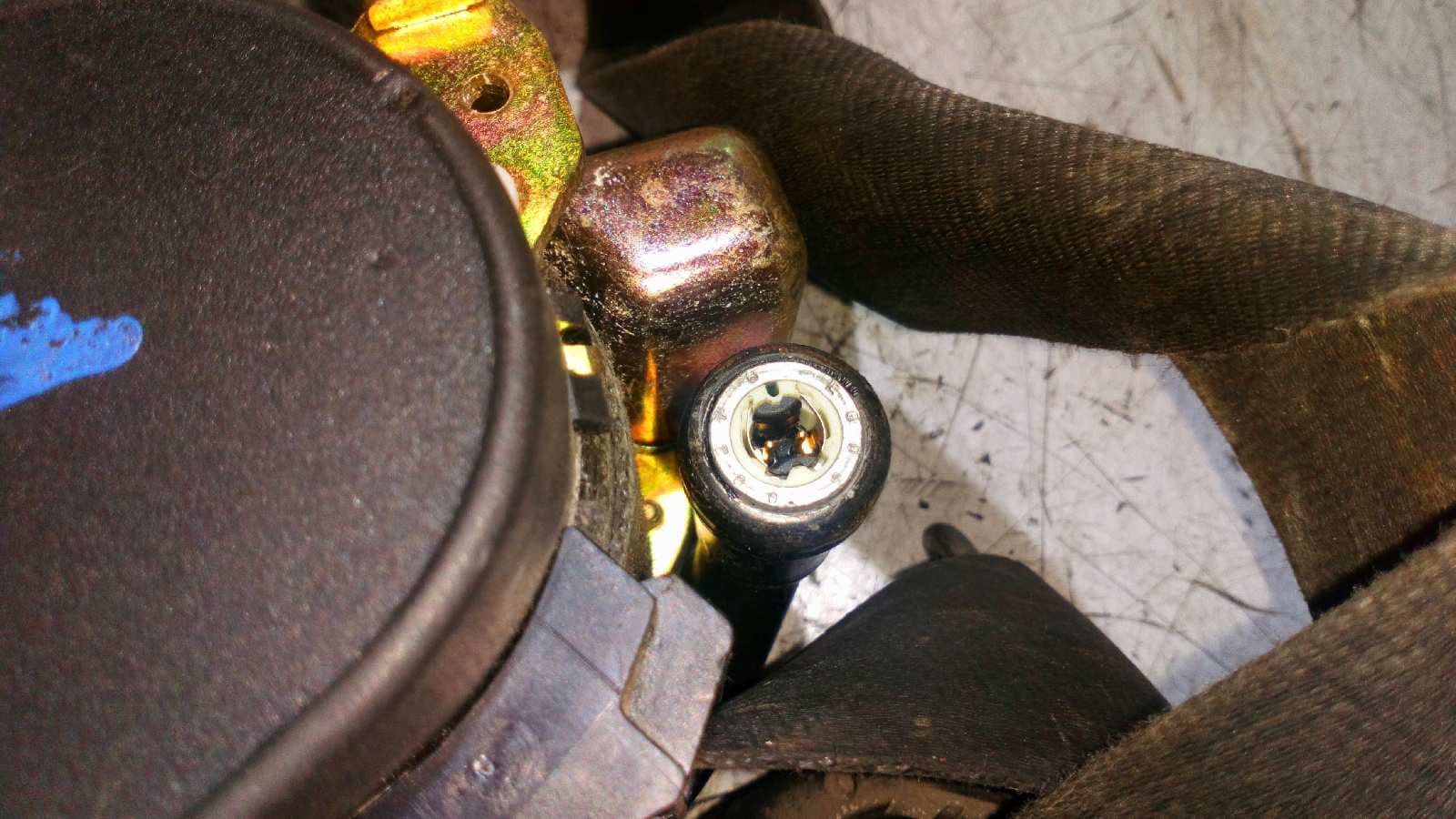 Recambio de CINTURON DELANTERO IZQUIERDO para PEUGEOT 307 BREAK / SW (S1) referencia OEM IAM 96527697XX 4
