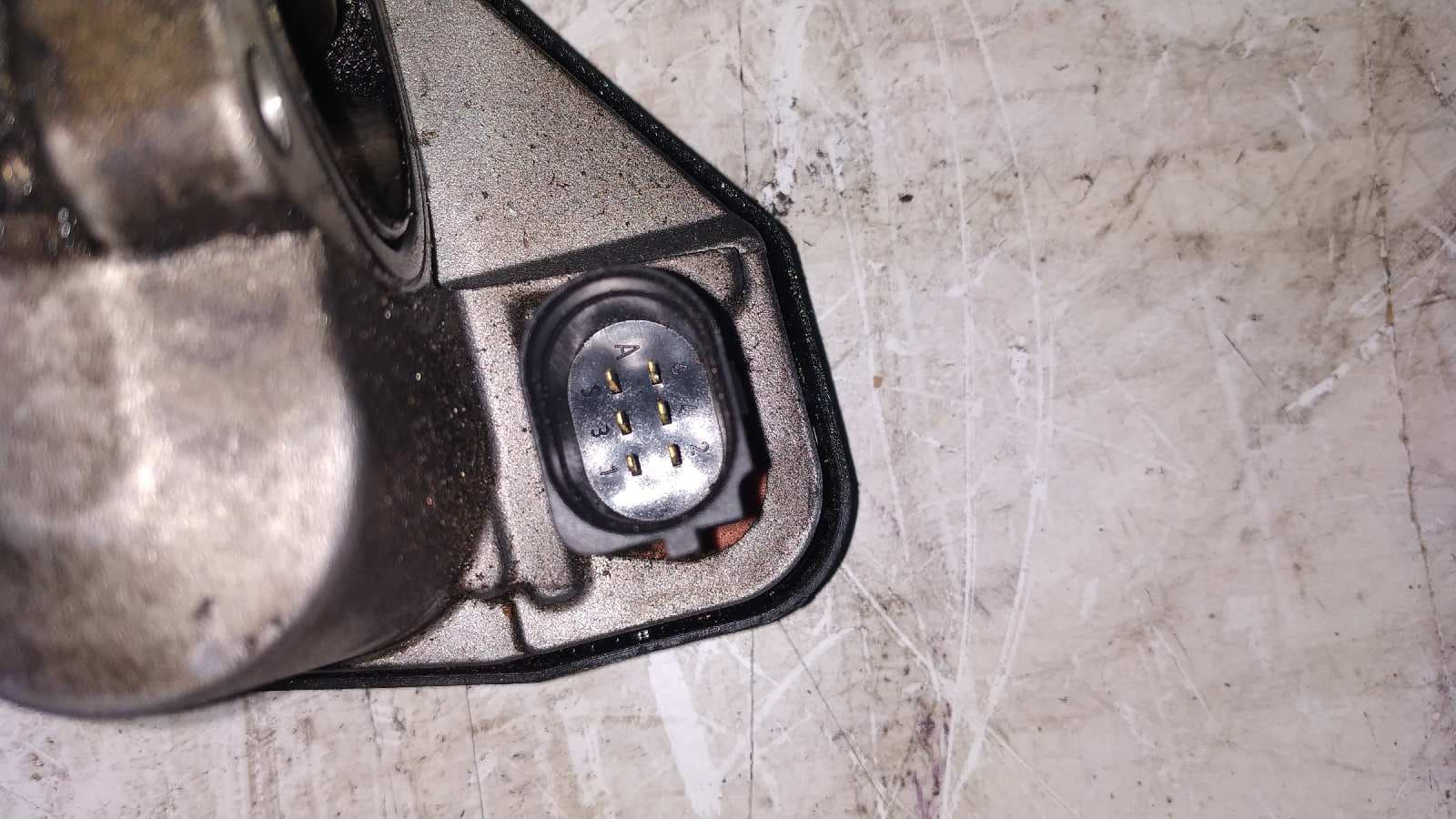 Recambio de CAJA MARIPOSA para RENAULT MEGANE II BERLINA 5P 1.5 dCi Diesel K9K P7 referencia OEM IAM 8200302798   - NEGRO 3