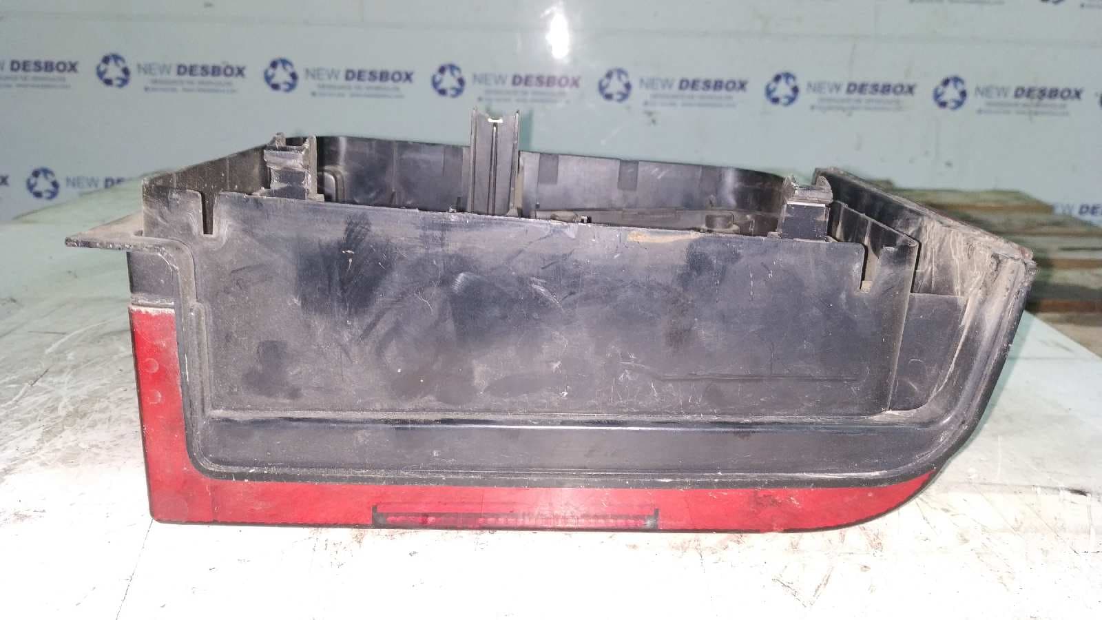 Recambio de PILOTO TRASERO IZQUIERDO para CITROEN BX BERLINA 1.9 CAT (DFW) referencia OEM IAM VALEO 2179 5