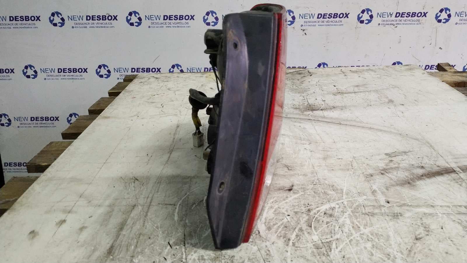 Recambio de PILOTO TRASERO DERECHO para HYUNDAI ACCENT (LC) CRDi GL D3EA referencia OEM IAM 1156NA   - GRIS 4