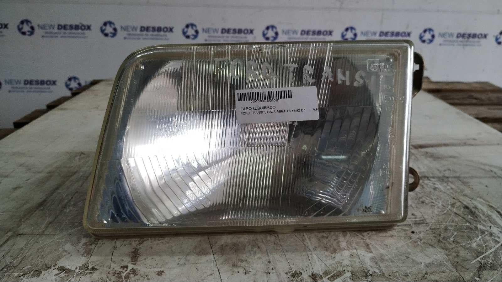 Recambio de FARO IZQUIERDO para FORD TRANSIT, CAJA referencia OEM IAM