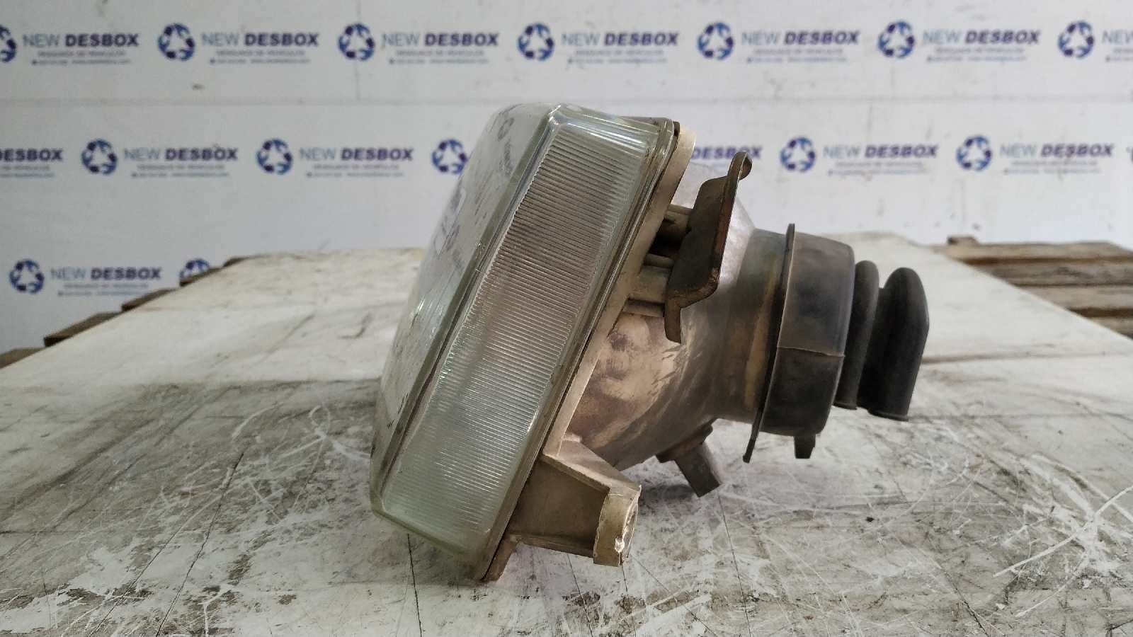 Recambio de FARO IZQUIERDO para FORD TRANSIT, CAJA referencia OEM IAM 5