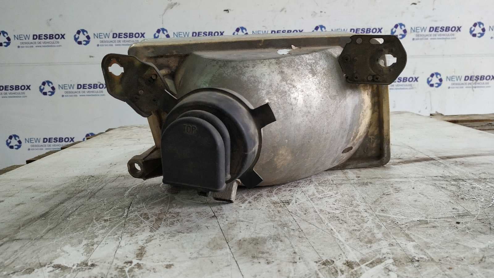 Recambio de FARO IZQUIERDO para FORD TRANSIT, CAJA referencia OEM IAM 2