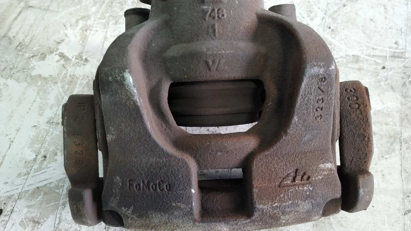 Recambio de PINZA DE FRENO DELANTERA DERECHA para FORD S-MAX (CA1) Titanium (03.2010->) QXWB referencia OEM IAM 746   - BLANCO 4