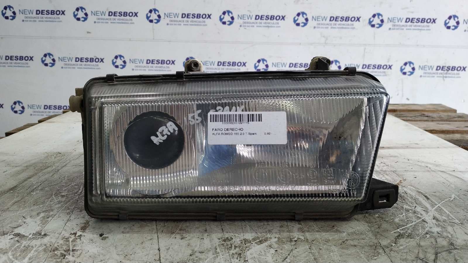 Recambio de FARO DERECHO para ALFA ROMEO 155 2.0 referencia OEM IAM 0301085302