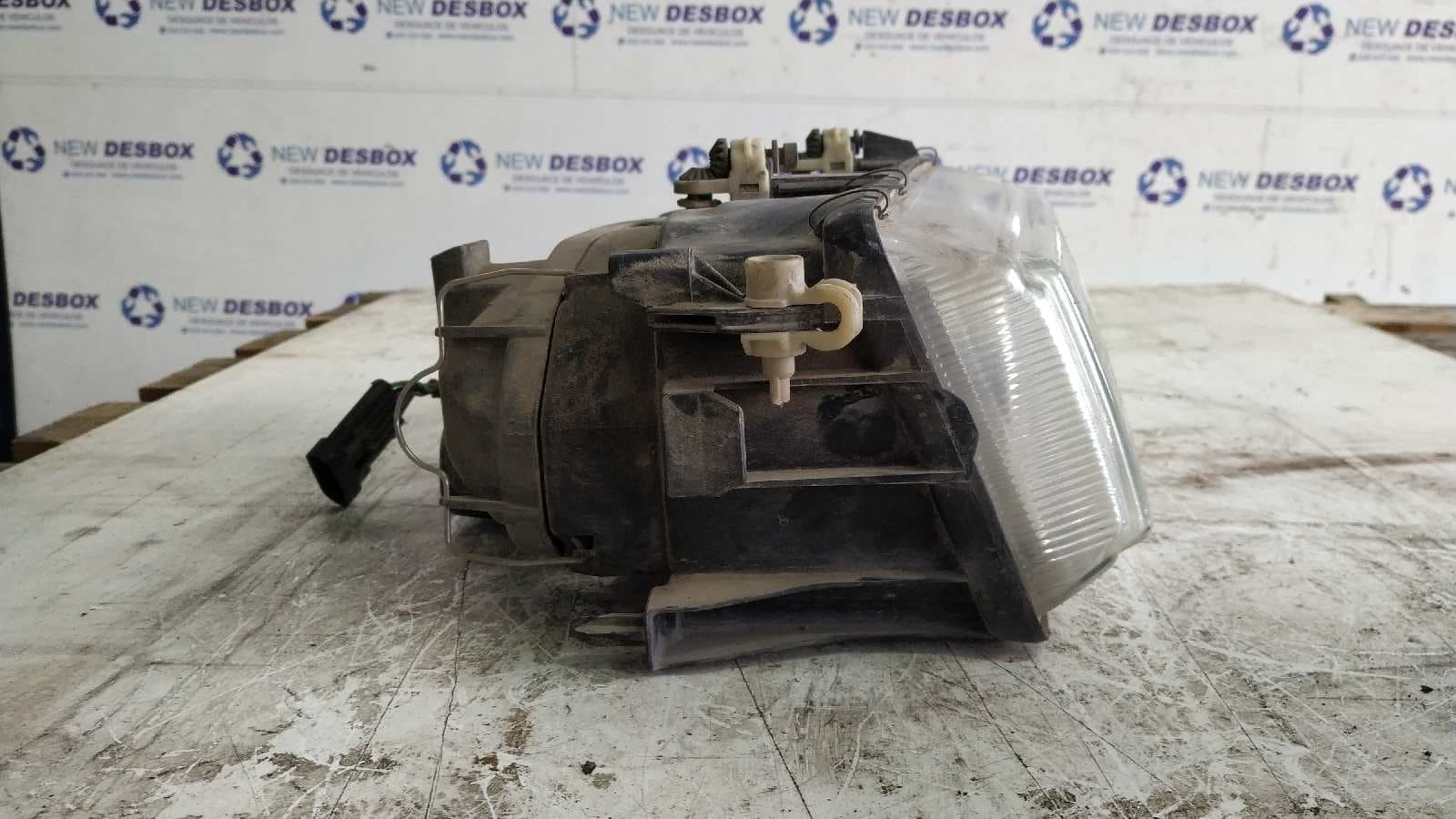 Recambio de FARO DERECHO para ALFA ROMEO 155 2.0 referencia OEM IAM 0301085302 2